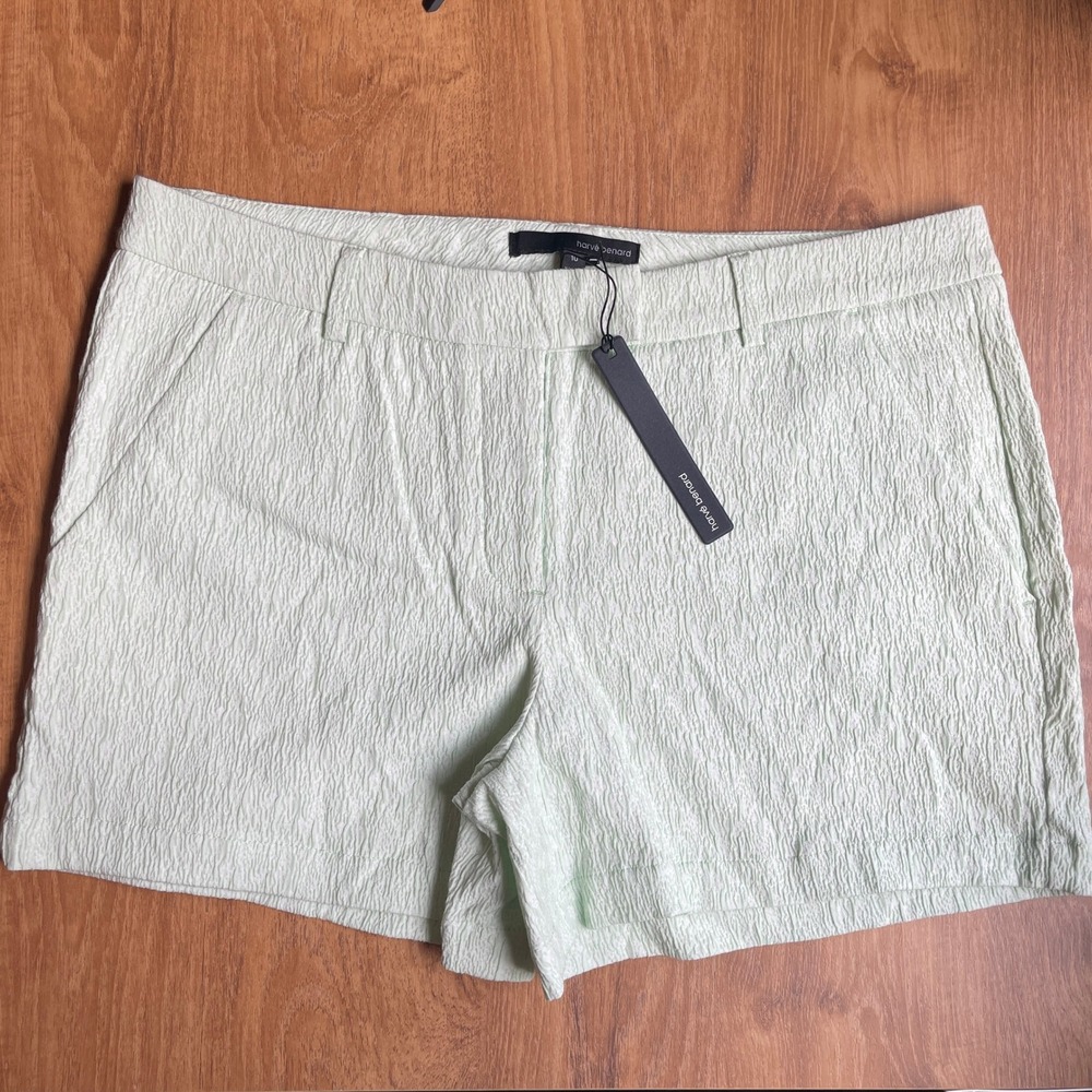 Harve Benard Womens Light Green Seersucker Shorts NWT $69 Cotton Blend Size 10